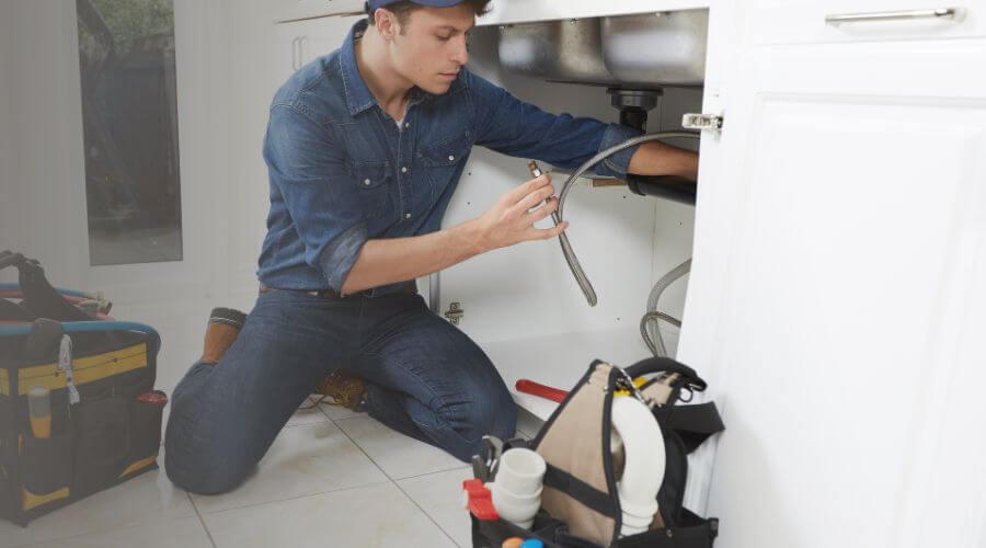 Professional water heater repair in Dallas City, IL
